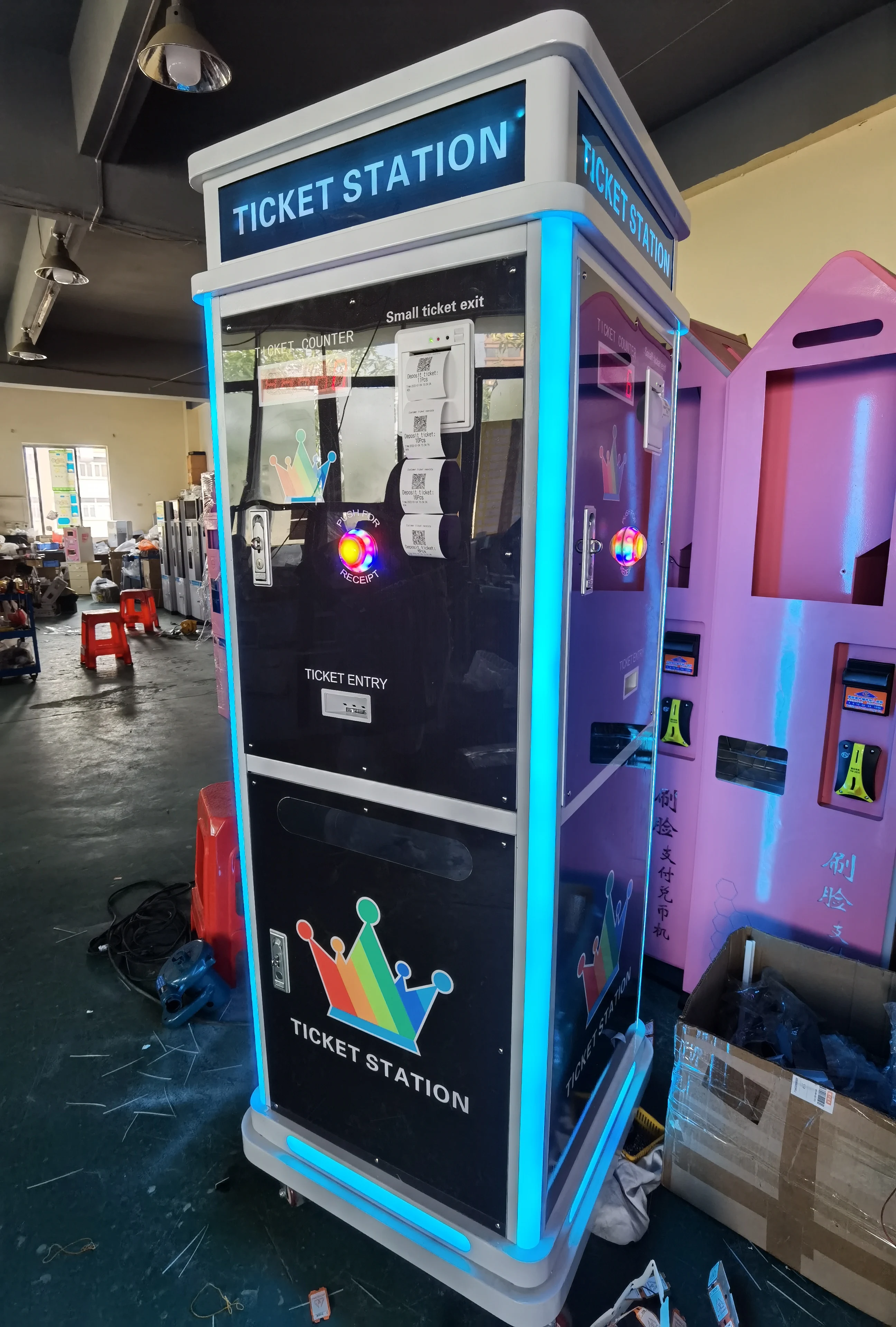 Professional custom Stand up 3 sides digital ticket cutter cutting tickets station eater hub for amusement park