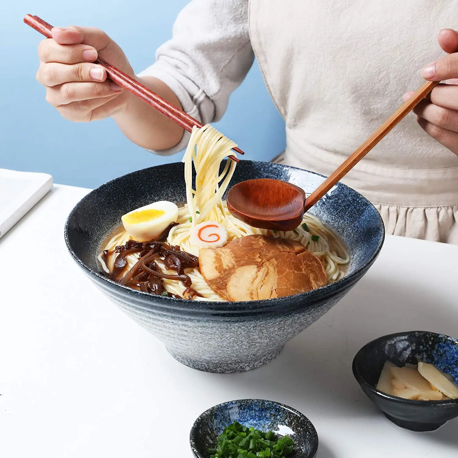 Ramen Noodle Soup Bowl 2 Sets Matching Spoon Chopsticks Udon Soba Pho Asian Noodles Large