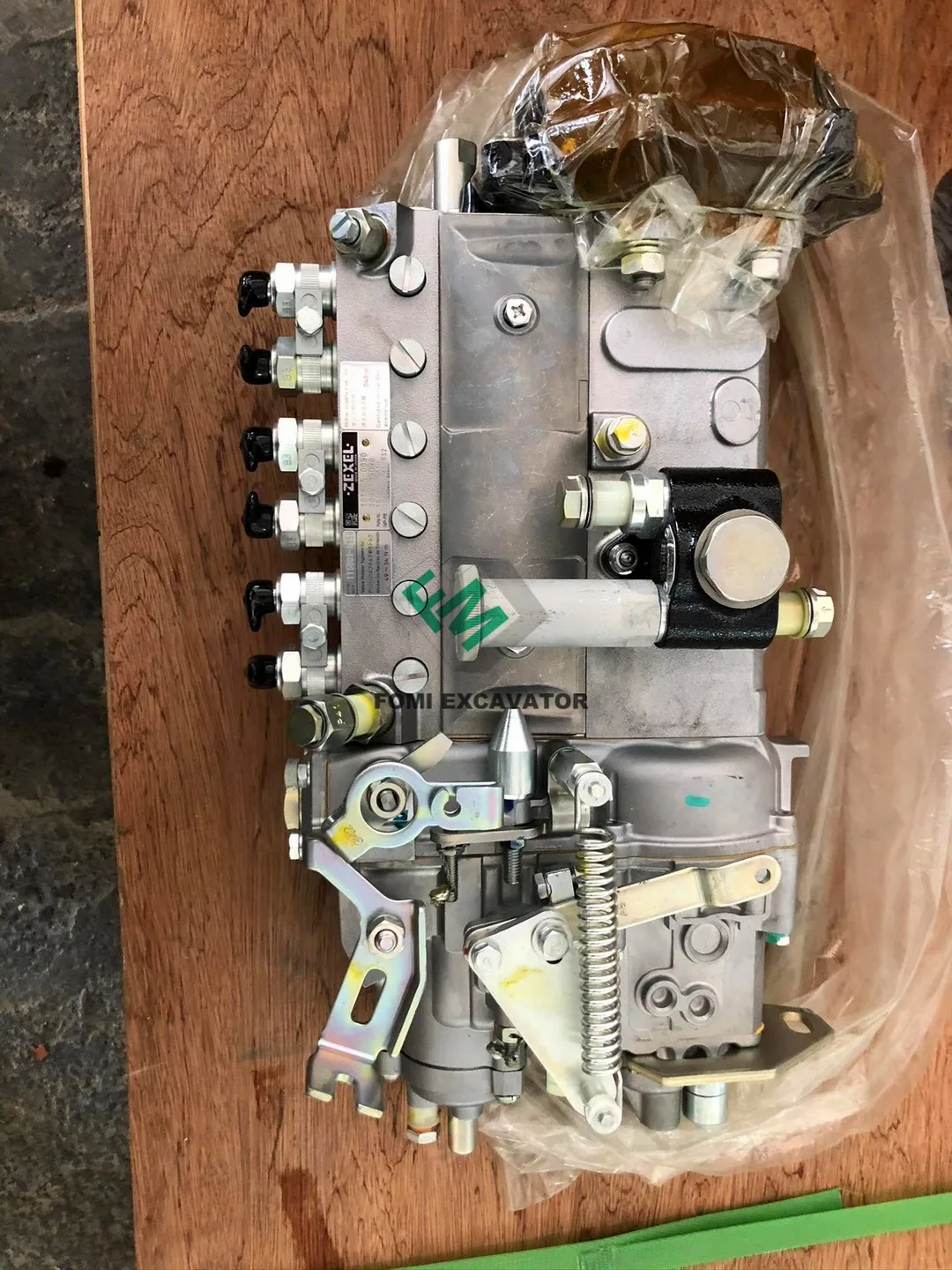 6BG1 6BG1T Fuel Injection pump 8-98175951-0 ZEXEL 115603-3950 898175-9510 For ZX200-5