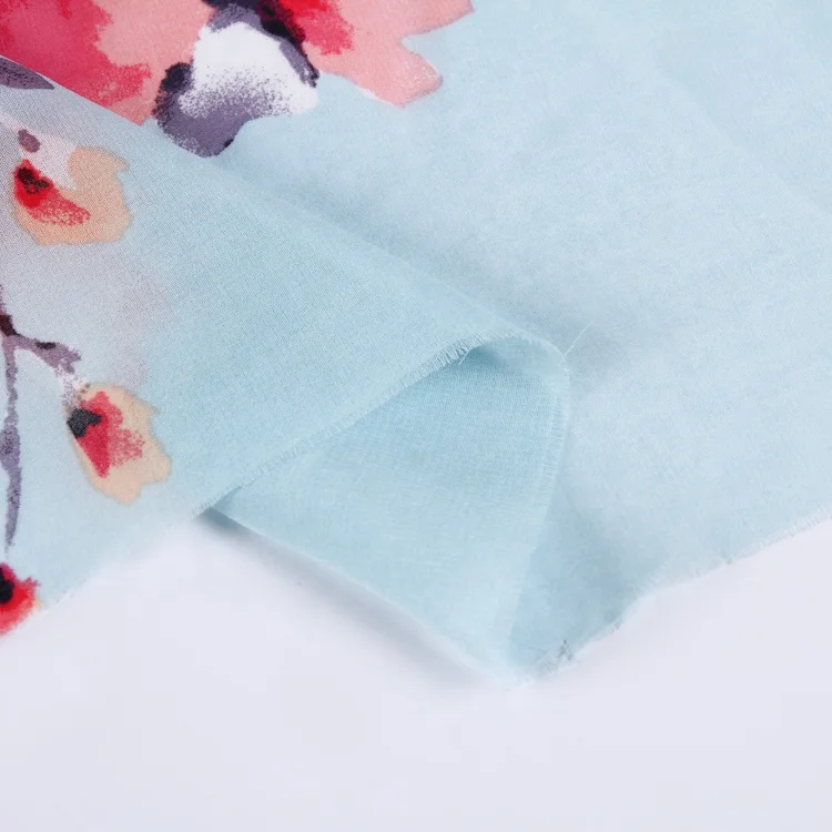 Wholesale elegant soft and breathable chiffon printed 100% polyester fabric