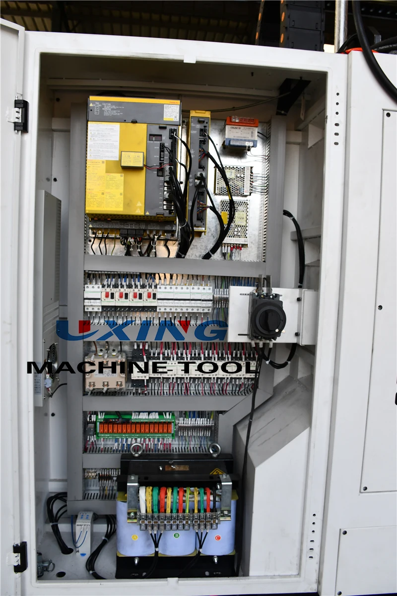 precision linear rail 3/4/5 Axis siemens gsk fanuc control cnc milling machine vertical machining center VMC850 price for sale