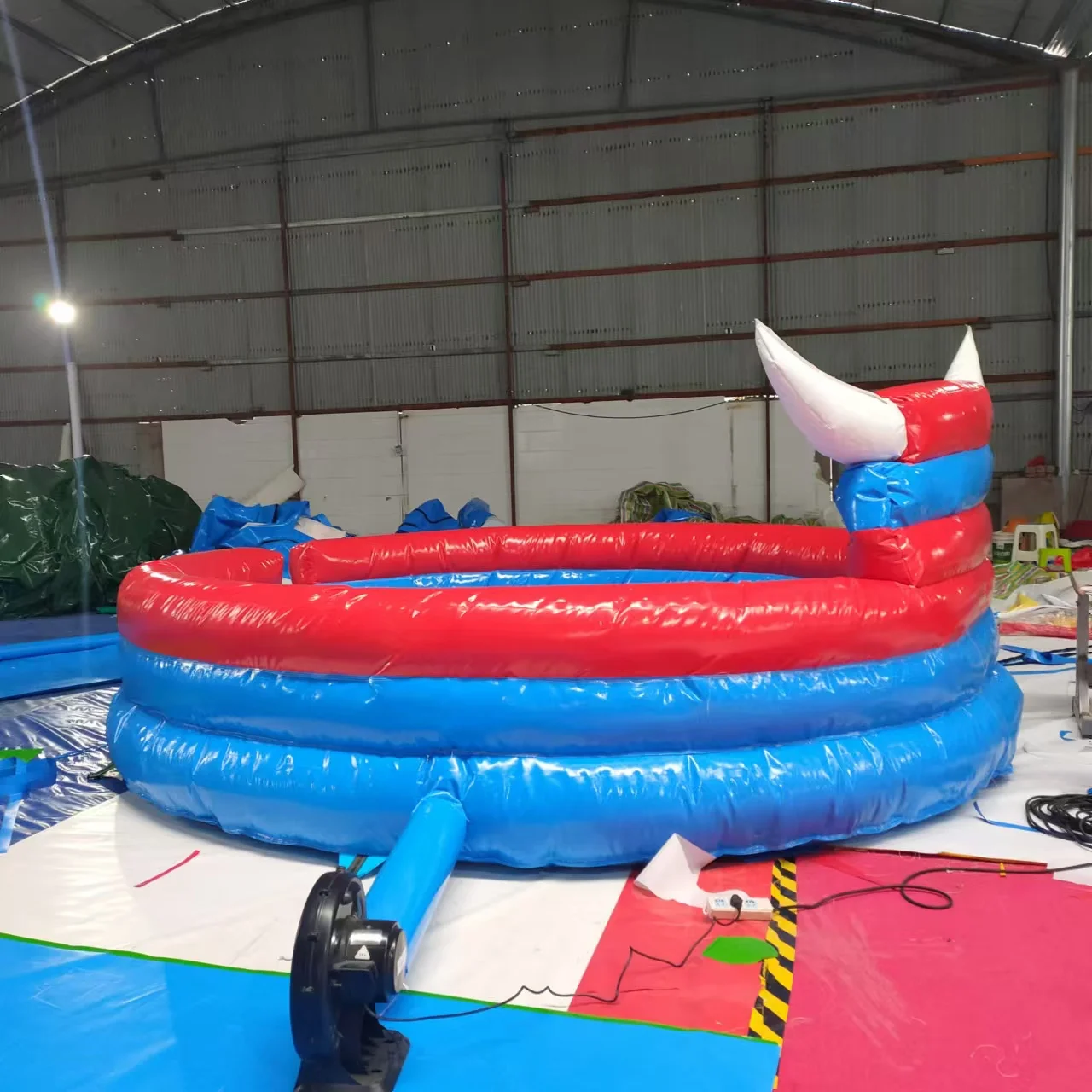 Crazy Bull Ride Machine Bull Riding Machine For Sale Customized Inflatable Mechanical Bull