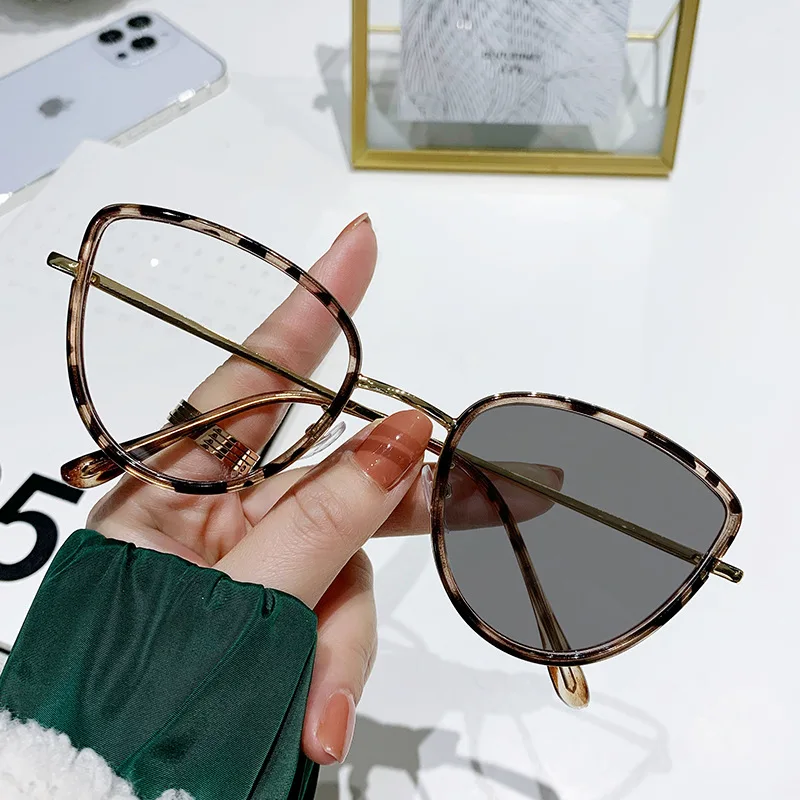 photochromic lenses women cat eye metal pc black gold  lunettes photochromique photogray 2023 anti blue light fashion glasses