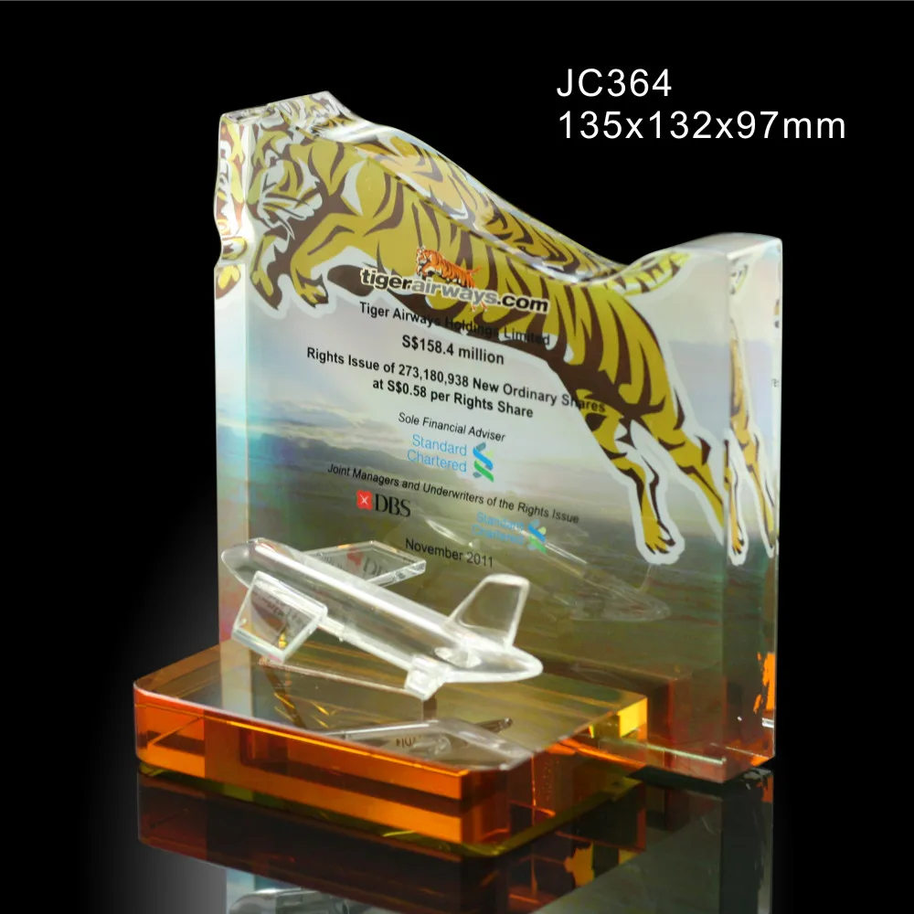 Hot sale new unique tiger crystal trophy award with crystal plane model orange base blank crystal plaque for souvenirs/gifts