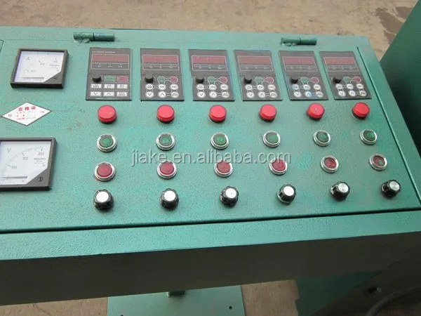 Automatic pully type wire drawing machine