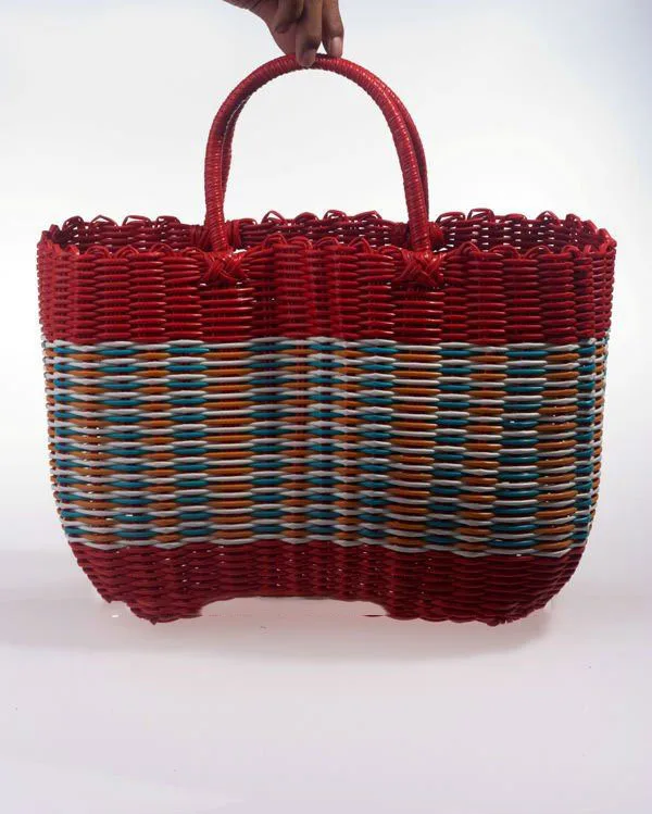 High quality sturdy oval picnic basket with handle picnic basket with handle woodiness