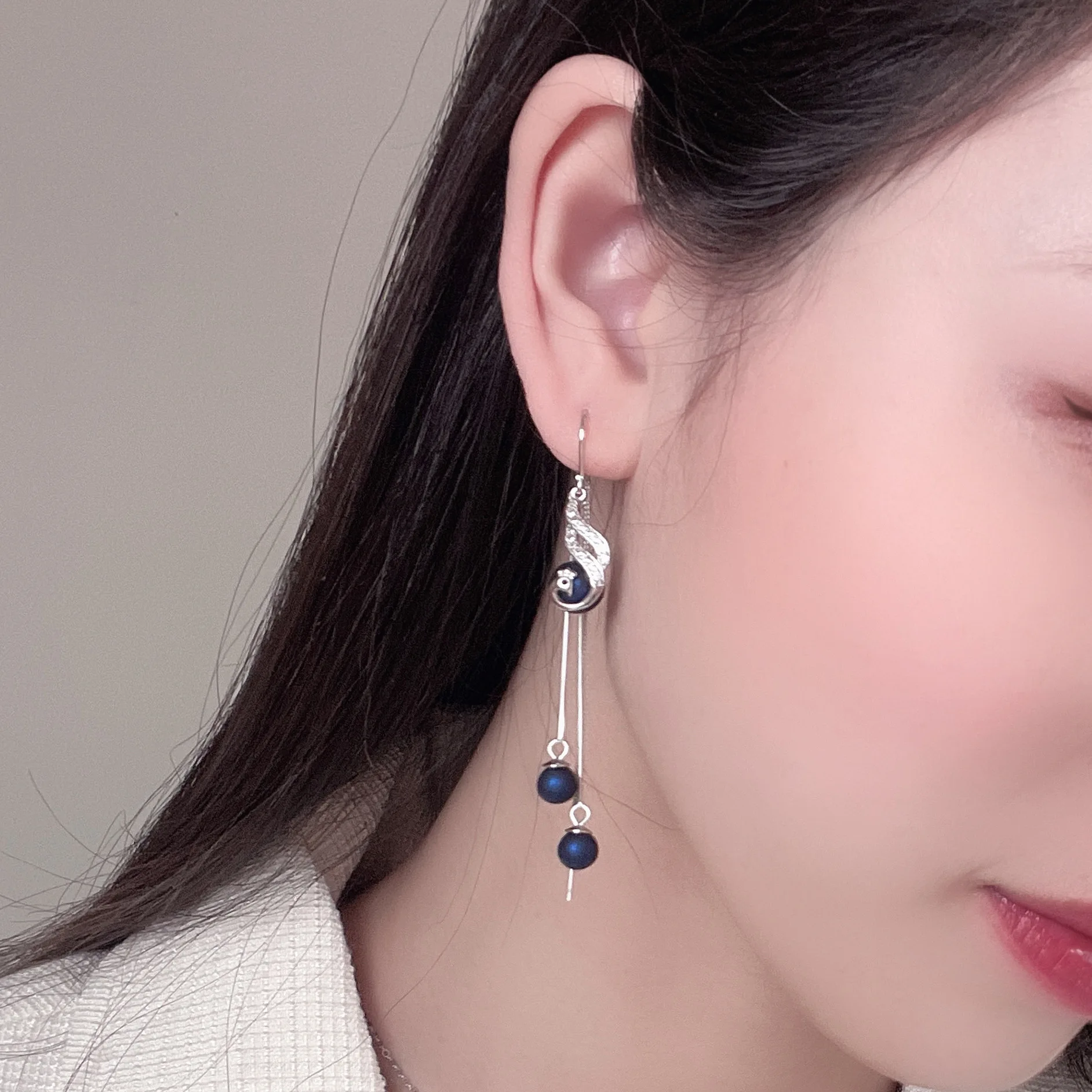 Женские серьги из серебра 925 пробы