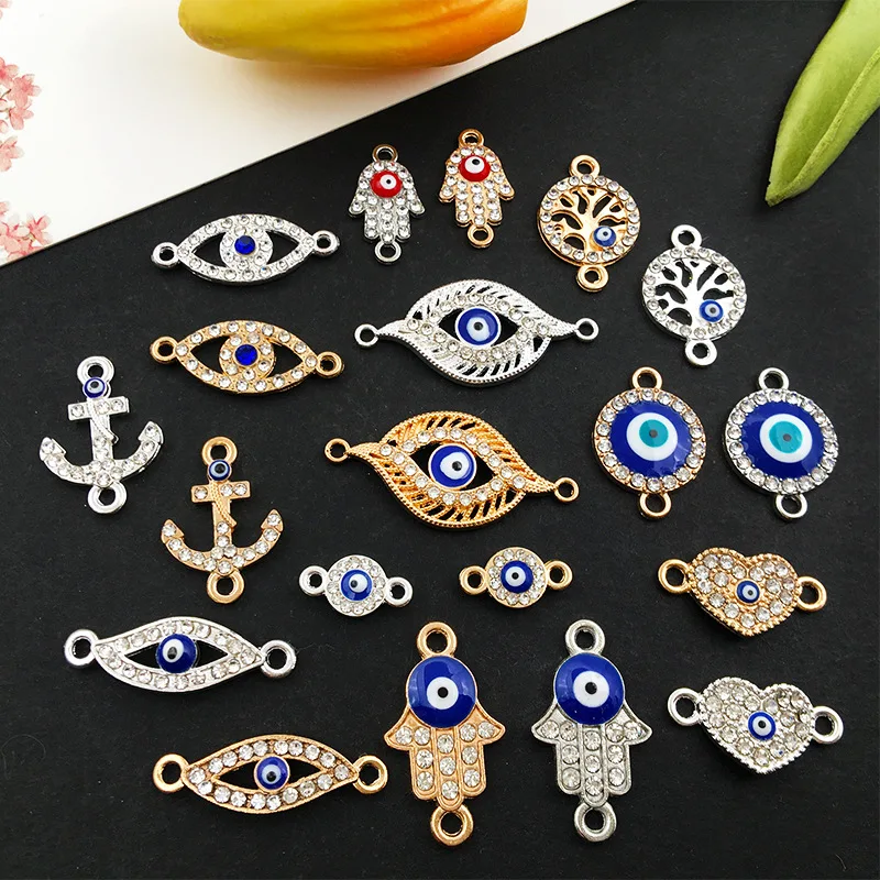 Wholesale Cubic Zirconia Devil Eye Charm Alloy Hamsa Hand Charm Pendant for Necklace Bracelet Making