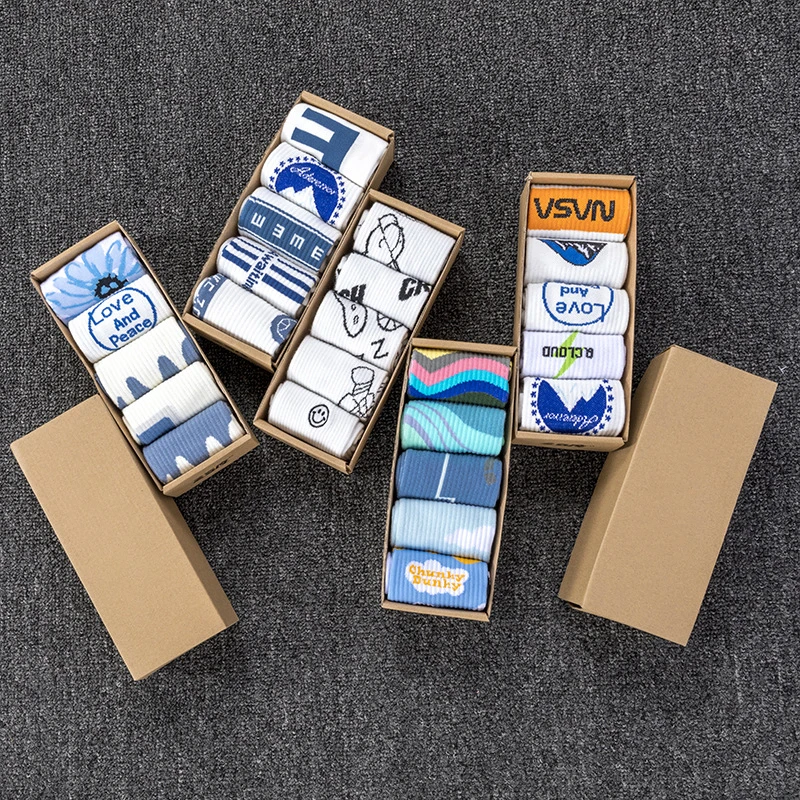 Custom OEM 5 pairs of boxed BCI cotton street skateboard stockings funny happy ankle crew socks for men and women