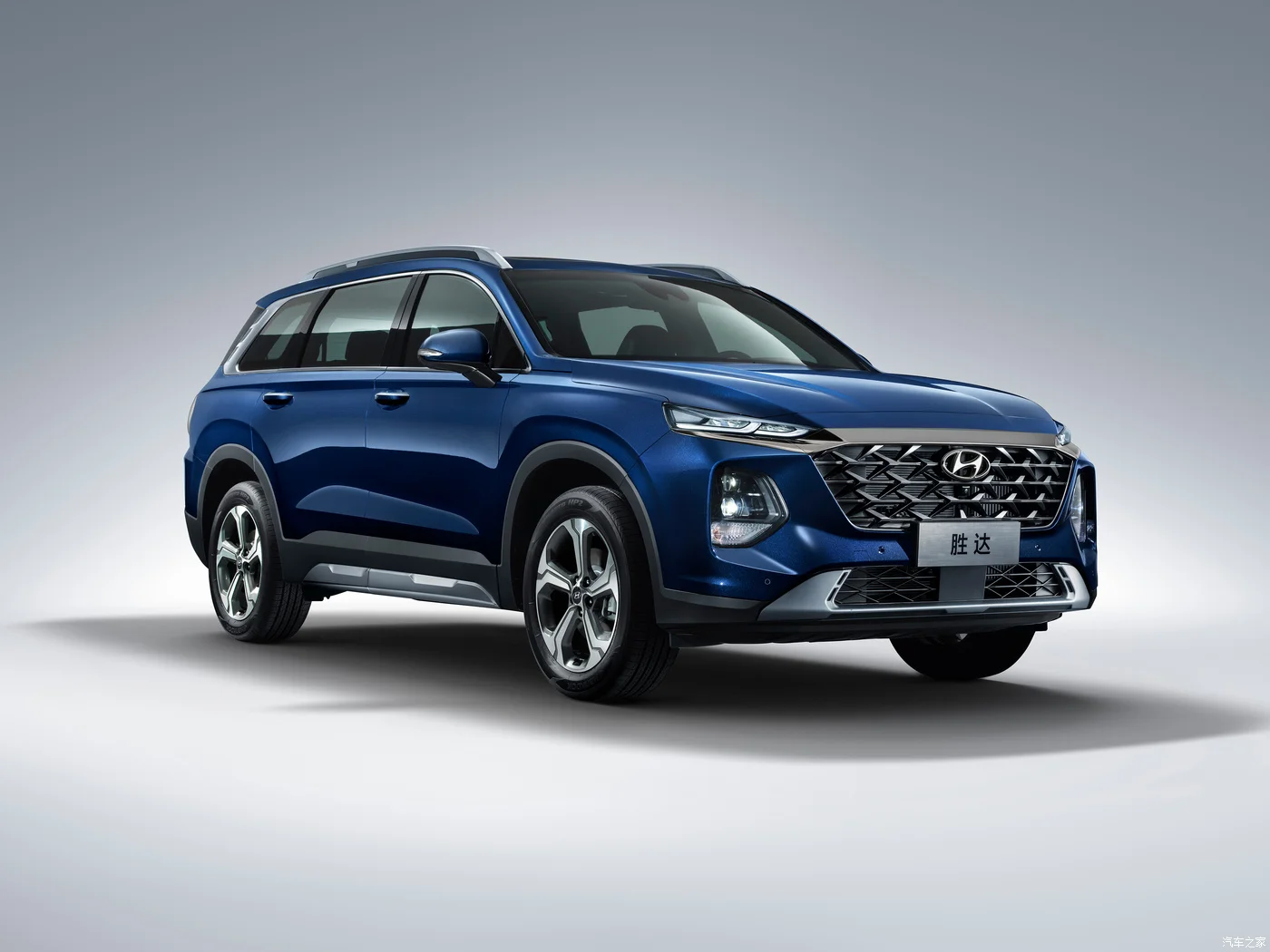 Hyundai Santa Fe 2013 staria дешевый Подержанный автомобиль 2023 HYUNDAI Tucson сделано в Китае Распродажа для взрослых