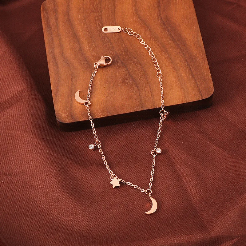 Hot Selling Charm Bracelet Simple Fashion Women Jewelry