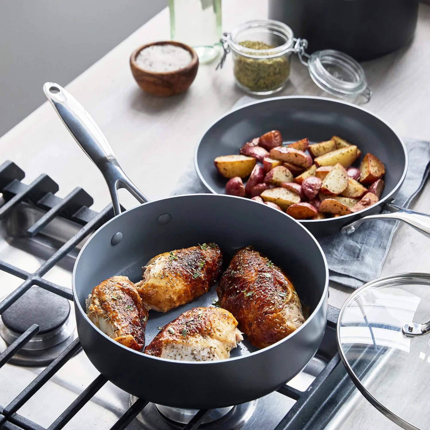 Customize 11 Piece Hot Selling Non-Stick Ceramic Coating Cookware Set Aluminum Kitchenware with Glass Lid
