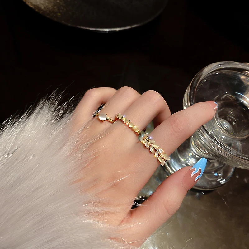 2021 fashion opal open adjustable women leaf ring