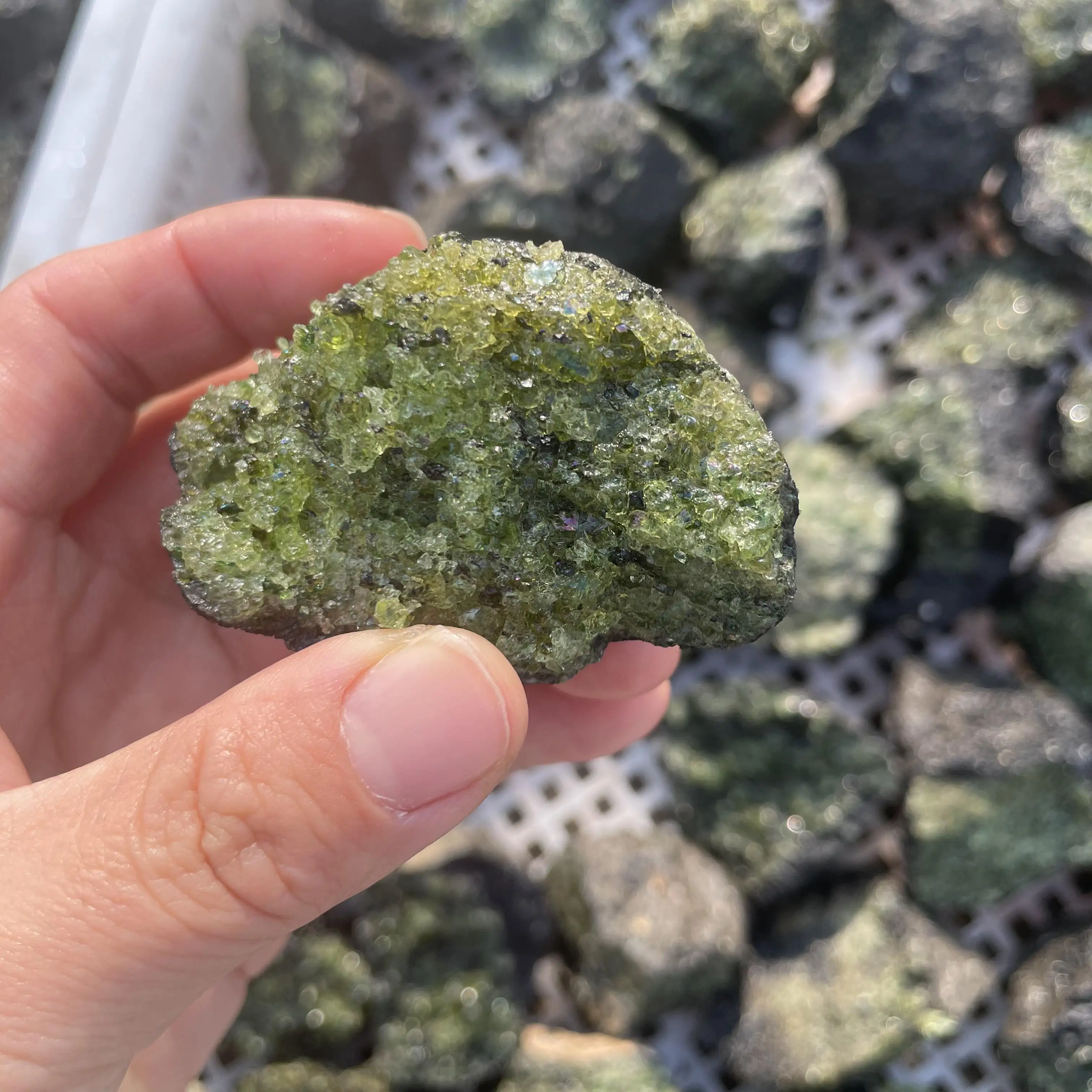 Natural green Peridot raw specimen raw stones rough crystal gemstone peridot healing stones folk crafts for gifts