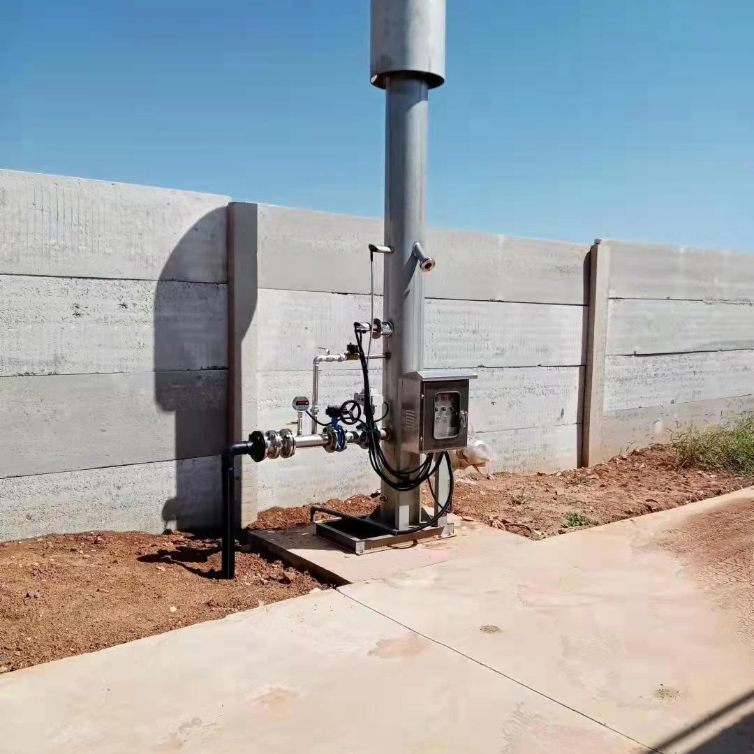 Enclosed biogas torch