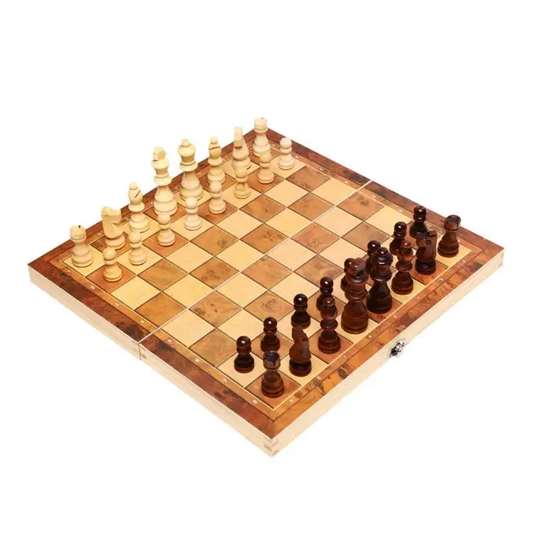 
Wooden Chess Set Foldable Chessboard and Handcrafted Chess Pieces 