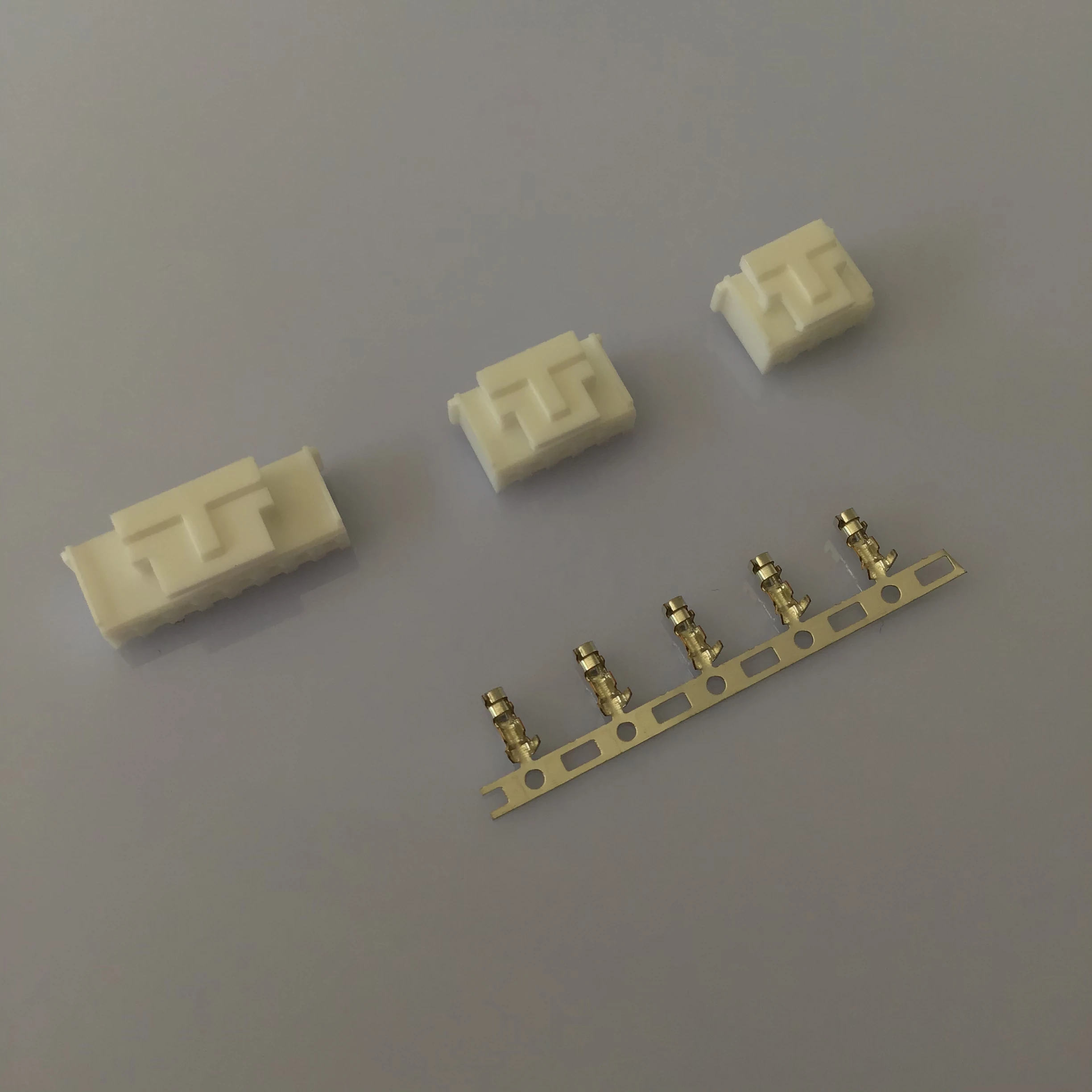 2.5mm Pitch Xhb Wire To Board Connectors Taco Delphi Jst molex Similar connector