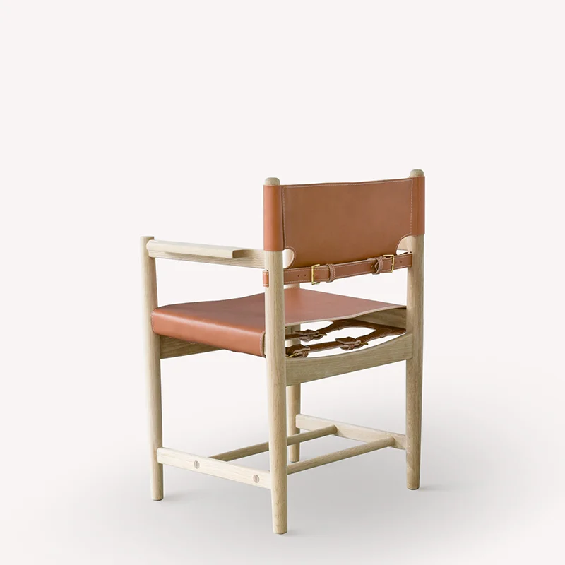 The Danish designer dining chair white oak saddle leather leisure book chair