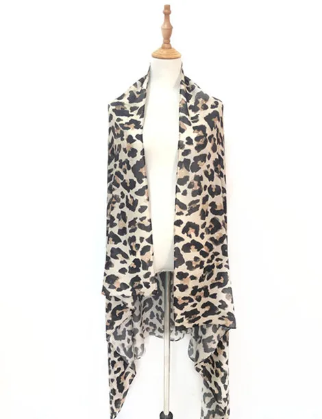 2022 Wholesale price Low MOQ custom leopard printed 100% Rayon beach sarong pareo perfect beach cover up beachwear