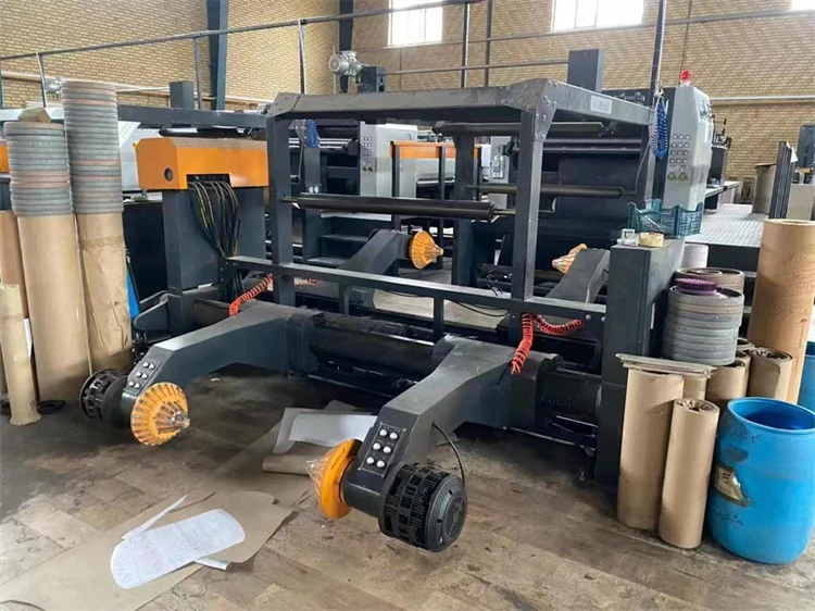 Automatic Trimming Intelligent Crosscutting Machine Jumbo Kraft paper roll to sheet cutter