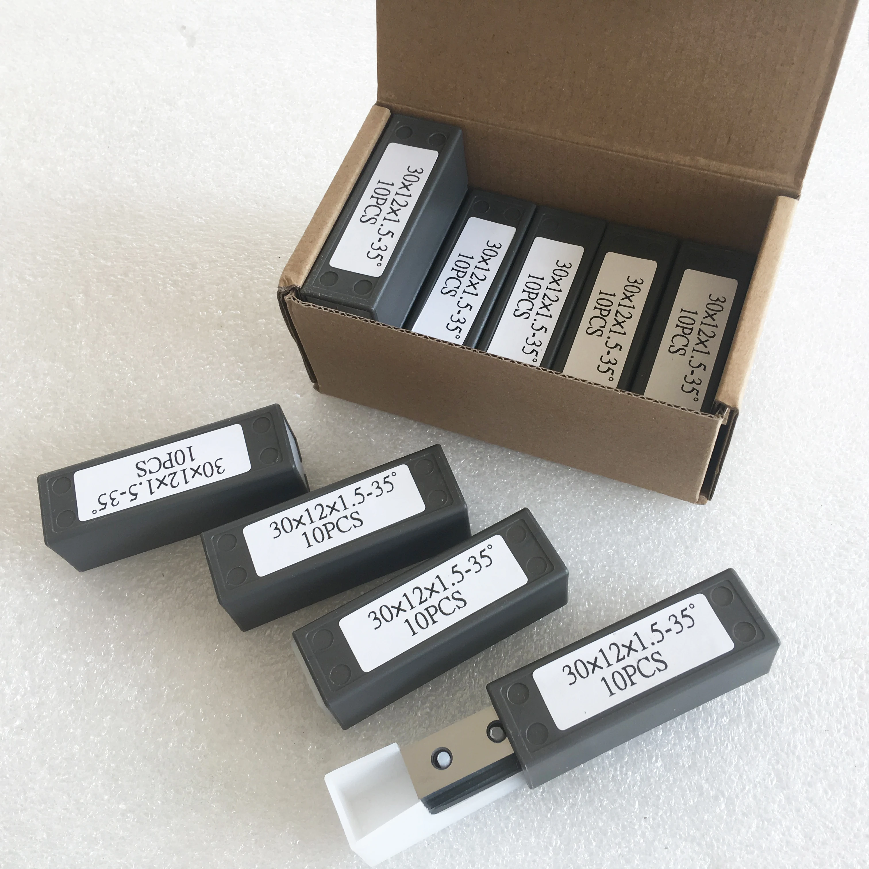 30*12*1.5mm Tungsten carbide woodworking planer blades for industrial wood spiral cutter