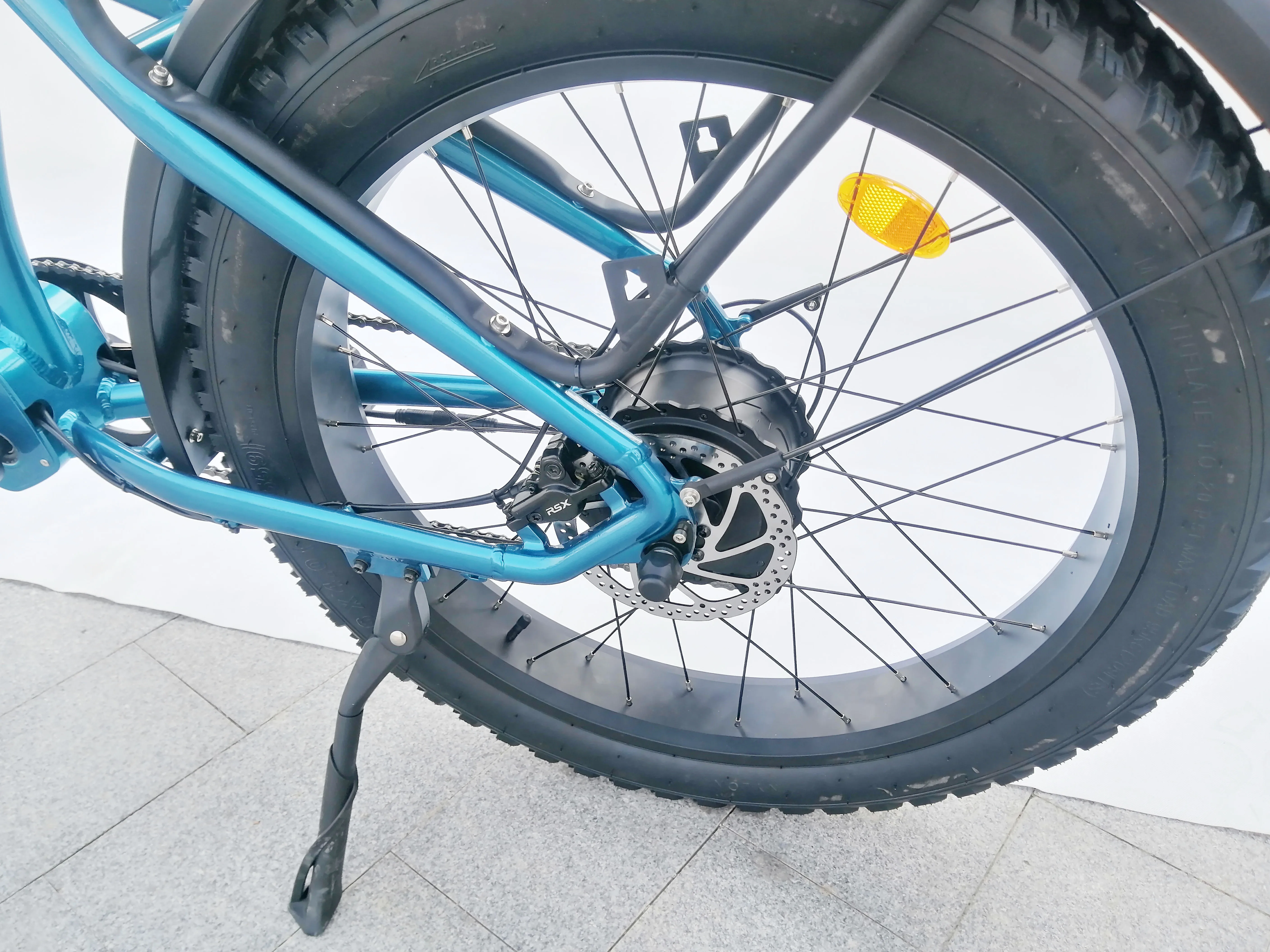 Супер электрический велосипед 26 дюймов Толстая рама для электродвигателя Mtb Ebike литиевая батарея из алюминиевого сплава 48 В 500 Вт 750 1000 45 км