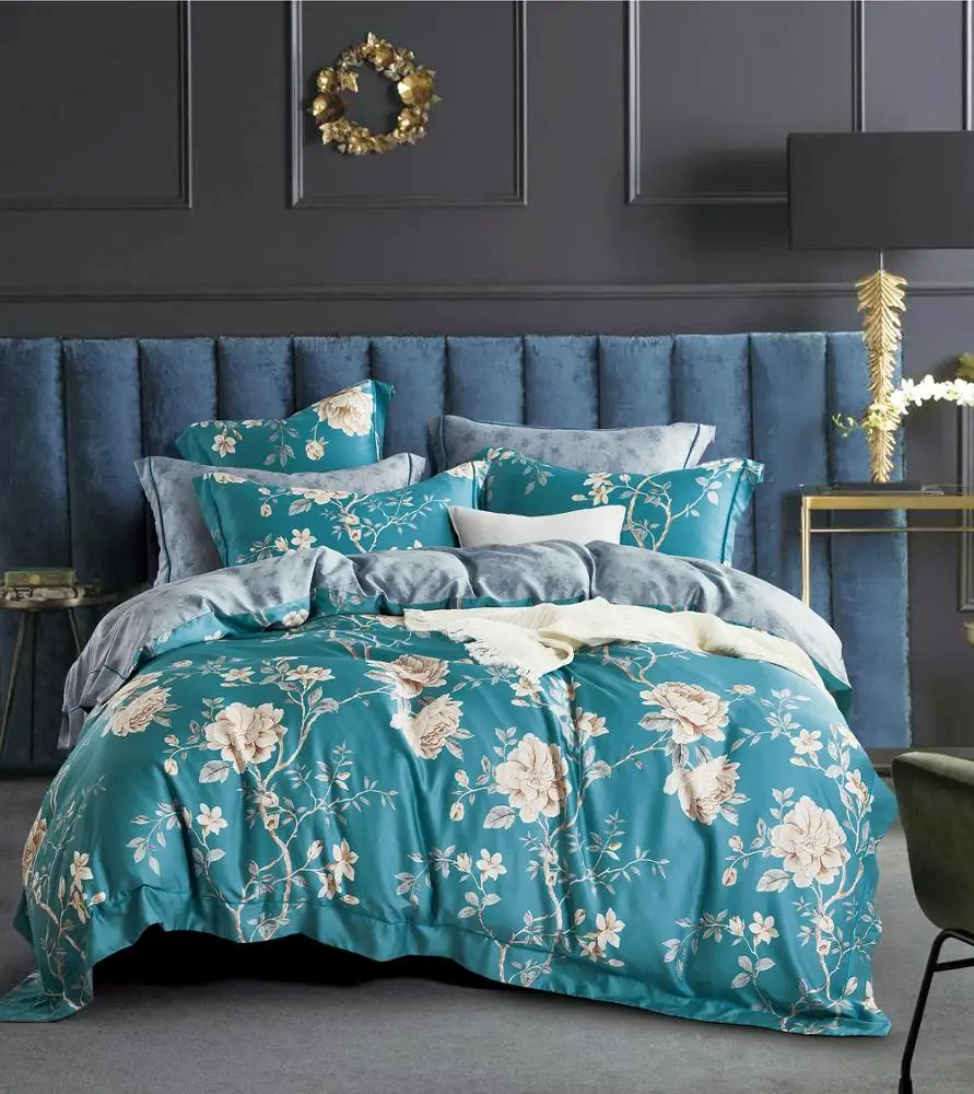 
TENCEL QUALITY WITH FLOWER DESIGN BEDDING SET 