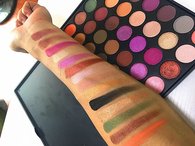 Imported wholesale makeup 35C neutral eyeshadow palette private label makeup palette