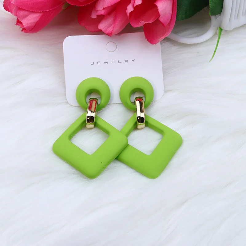 New Arrival Macaron Hollow Earrings Minimalist Fashionable Buckle Earrings Women Ear Accessories