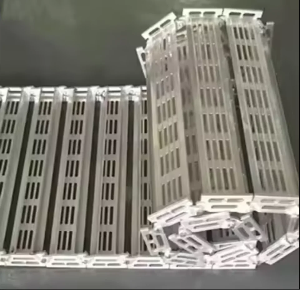 Customized Durable Heavy Duty Aluminum Folding Ladder TU-V Certified Stages for Loading and Unloading Heavy Duty Ramp