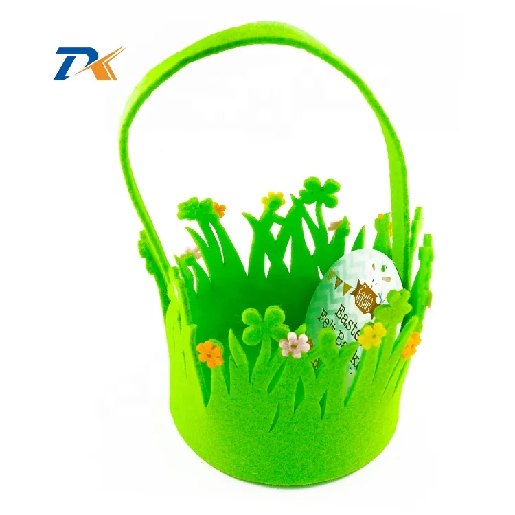 New Wicker easter baskets with rabbit easter bunny decoration