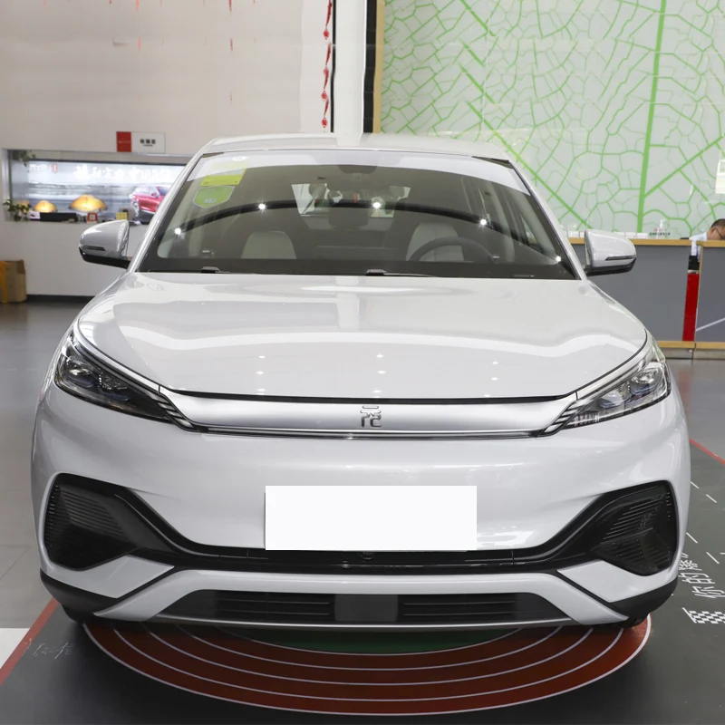 In Stock BYD Yuan Plus Ev Car Family SUV Electric Vehicle 510km Flagship Electric Car 5 Seats Electro Car