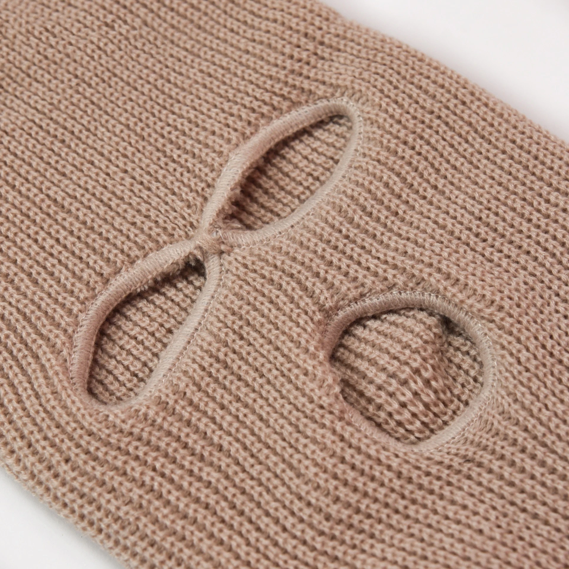 RTS Wholesale Vintage Acrylic Knit Full Face Cover Ski Mask 3 Hole Balaclava Hats With Custom Logo Outdoor Cycling Winter Hats