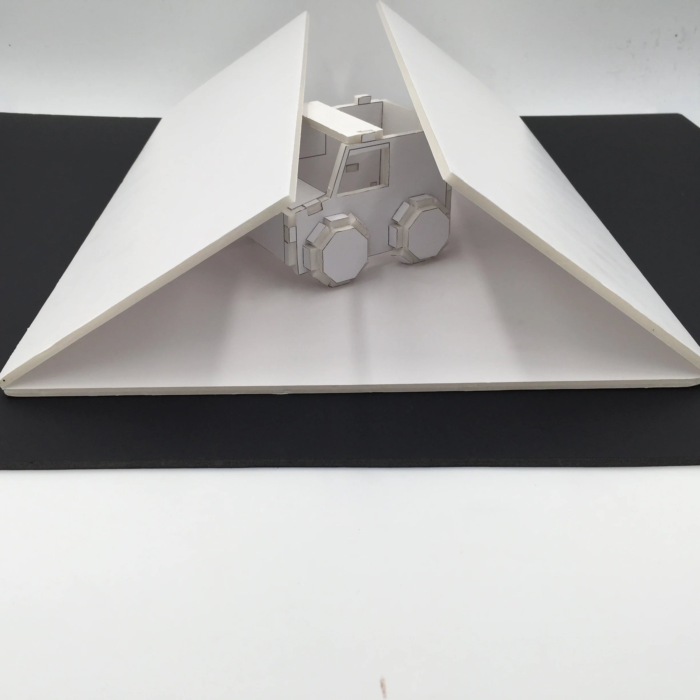 Тройная доска из пенопласта на одно лицо 70*100 см цветной лист/цветной картон для детей