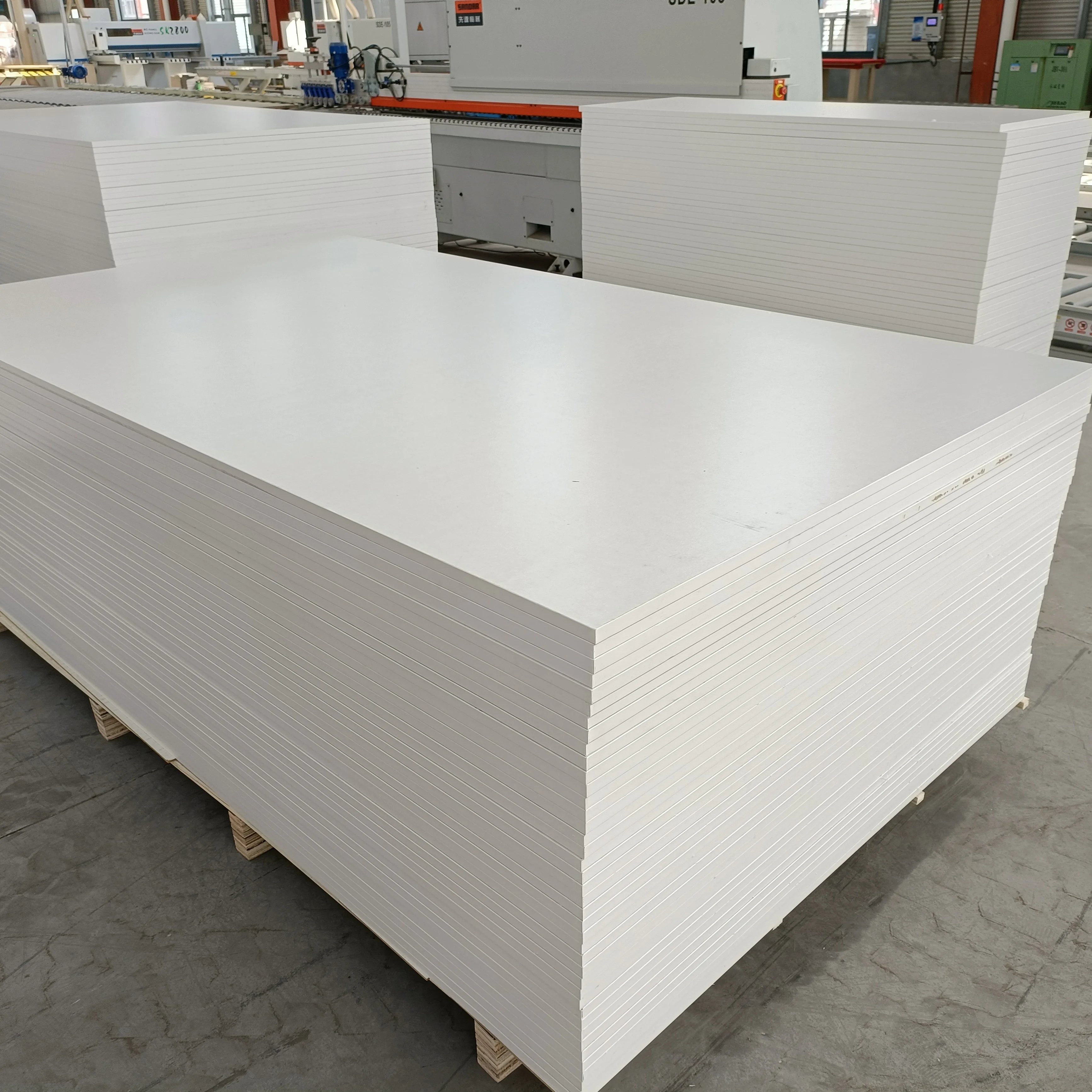 High Quality flakeboards Popular White Melamine Particle Board for Furniture