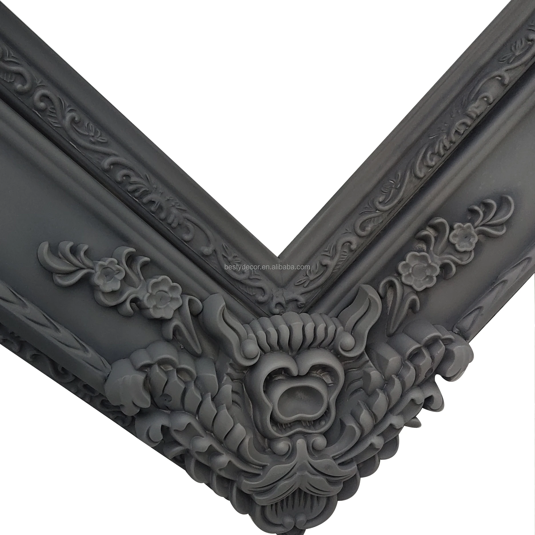 Античное декоративное резное настенное зеркало с деревянной рамой