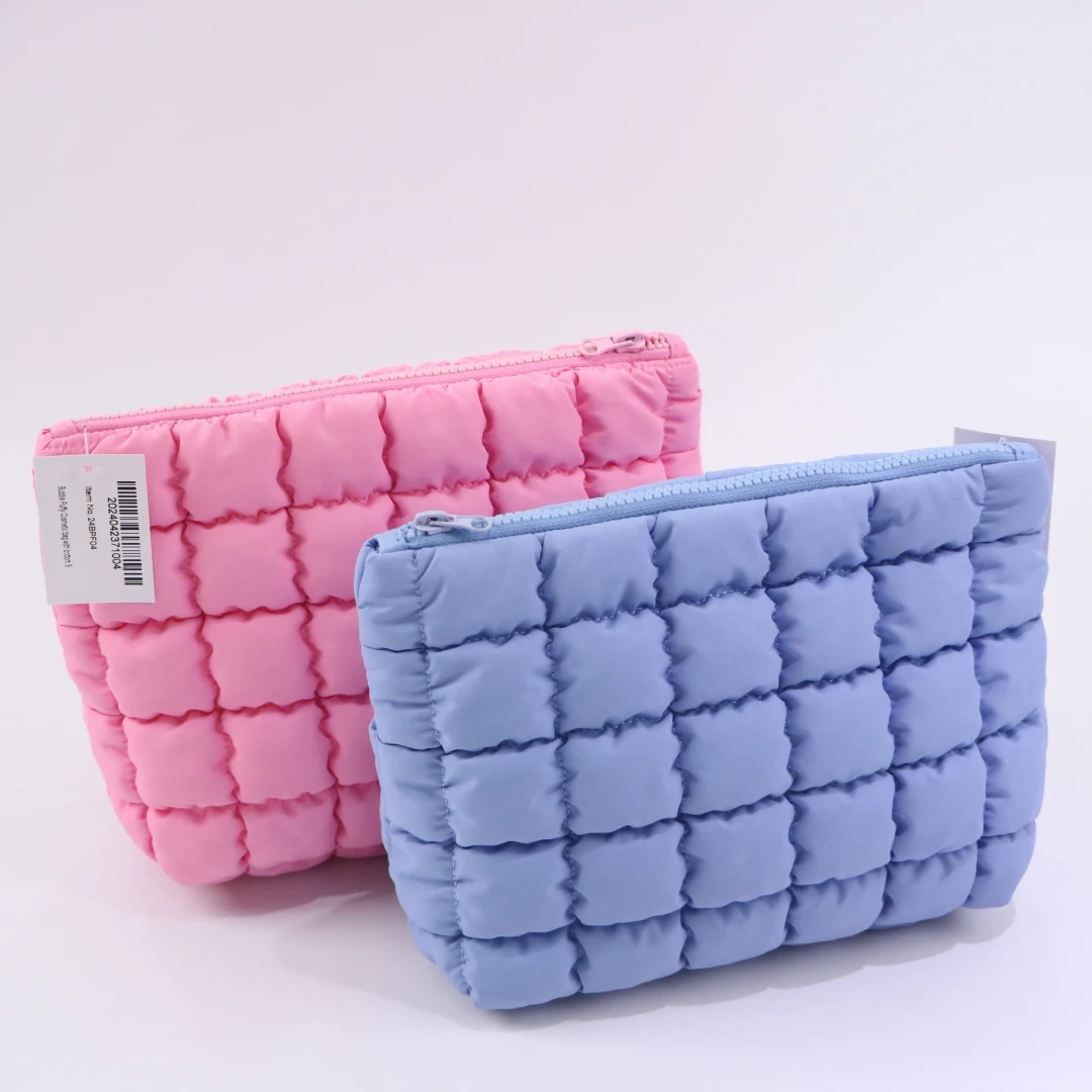 Puffy Cosmetic bag (15)