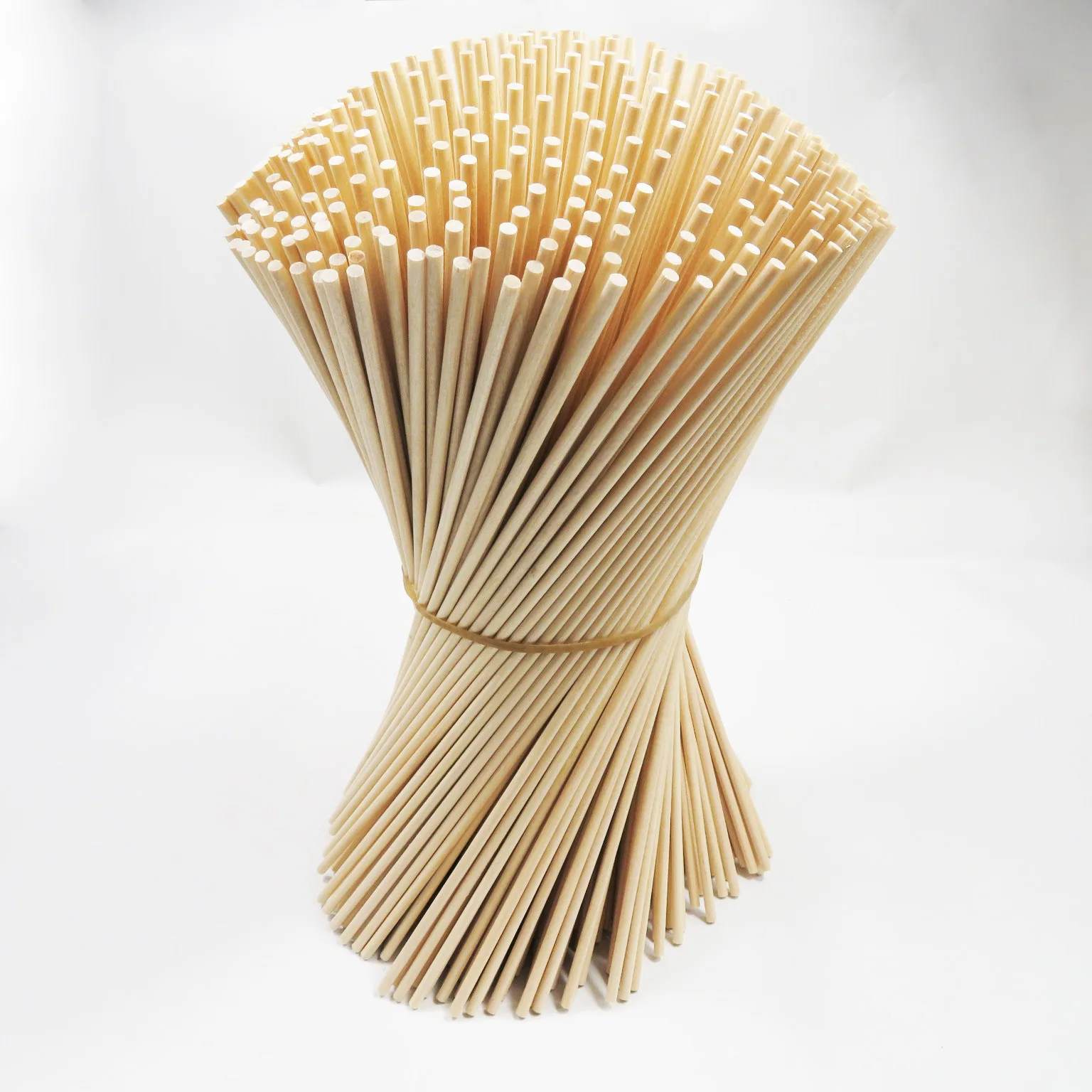 Pine Round Wooden Rods Sticks Premium Durable Wooden Dowel for DIY Crafts Building Model Woodworking poles