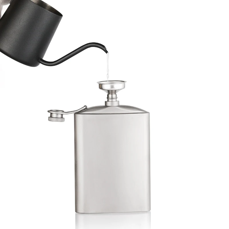 Titanium Hip Flask Canteen Design 260ml 8.8 oz Capacity for outdoor camping accessories