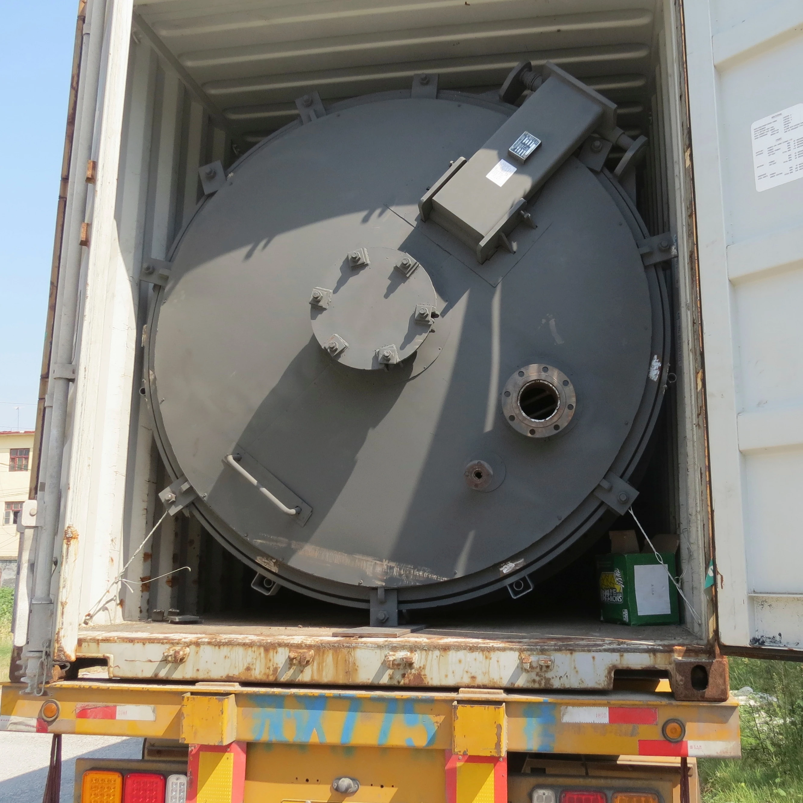 40%-50% oil rate rubber tire recycling pyrolysis machine to fuel oil