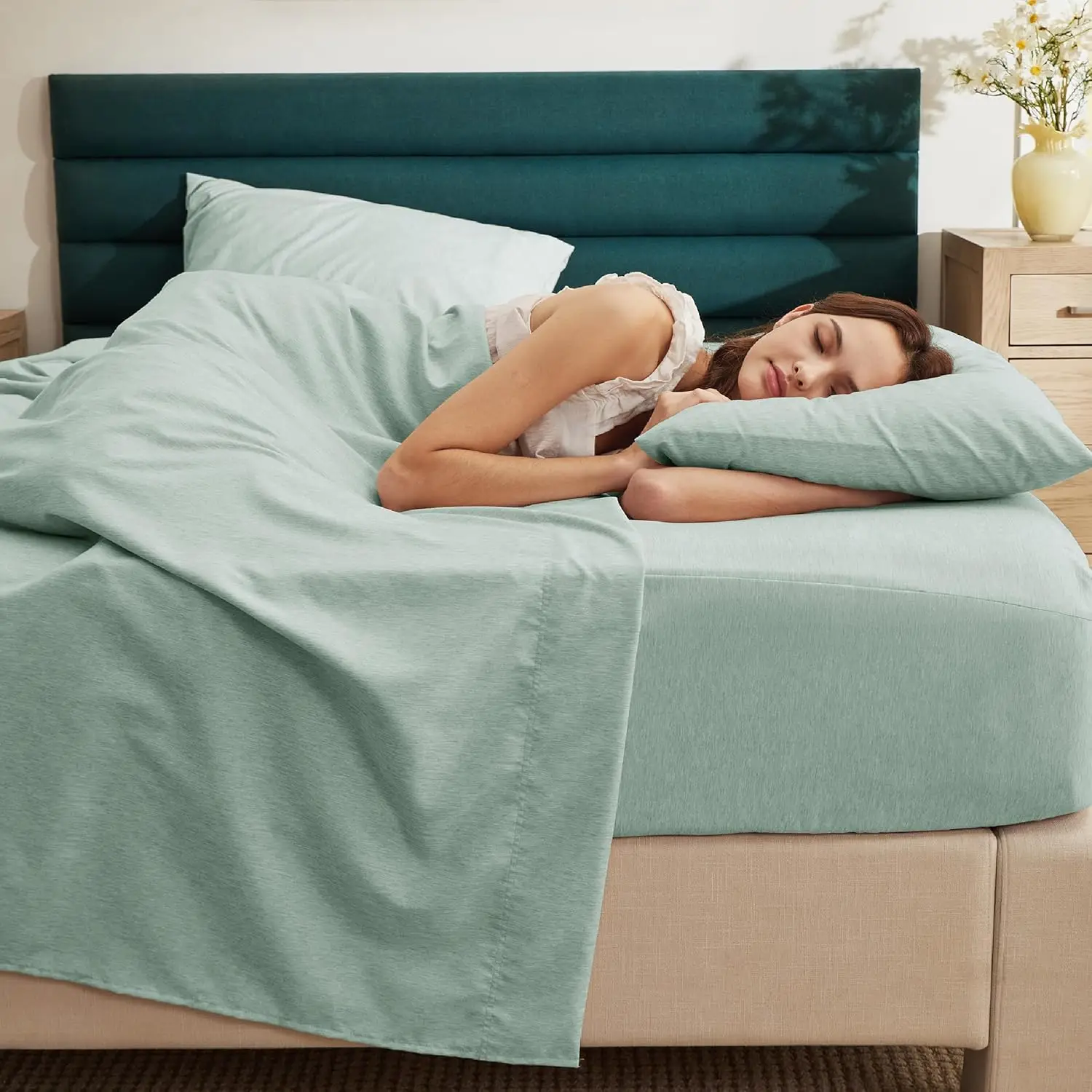 Luxury Cationic Dyed Bed Sheets Bedding Sheet Set and Pillowcases Breathable Sheet Set with Deep Pocket