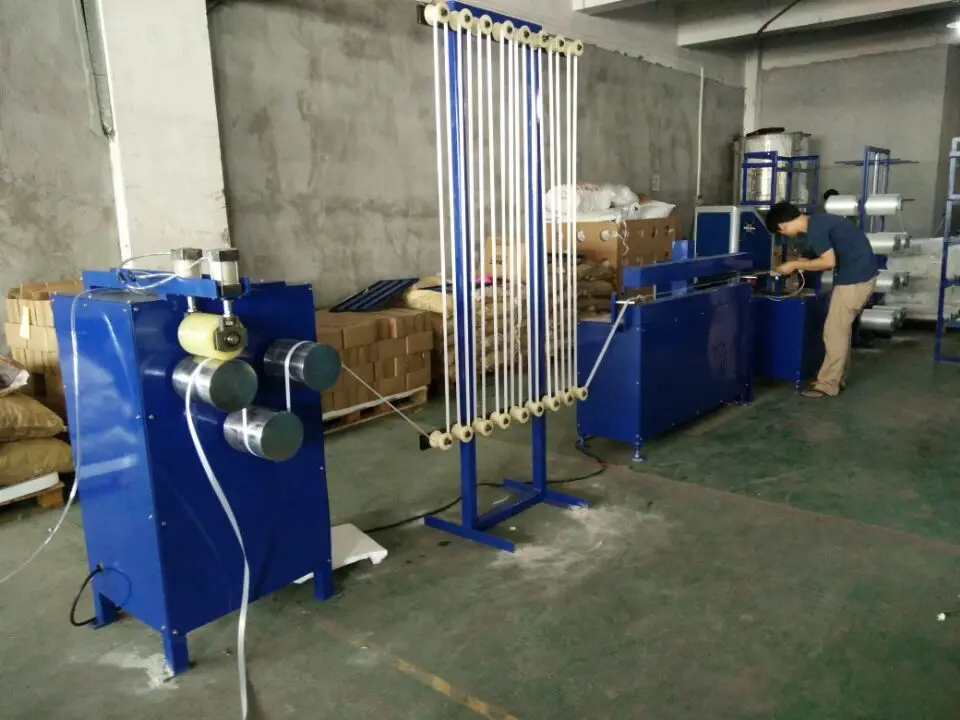 Автоматическая машина для изготовления композитных ремней термоплавкого шнура для упаковки