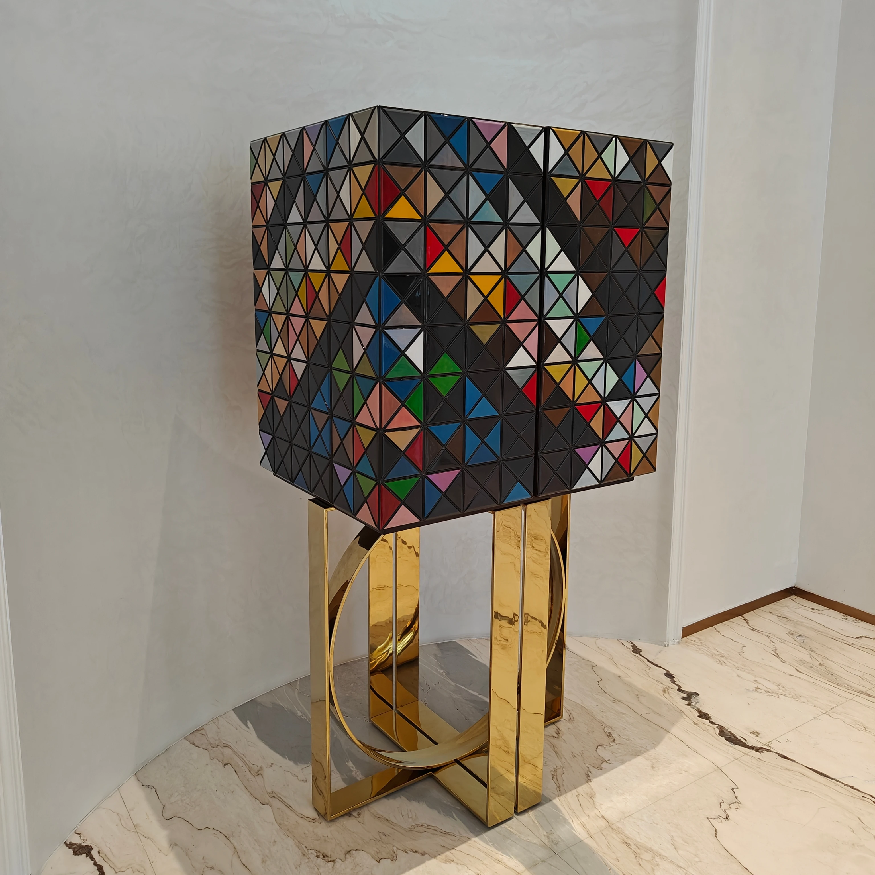 BOCADOLOBO Light luxury dining side cabinet High-end painted decorative porch modern Italian villa creative design side table