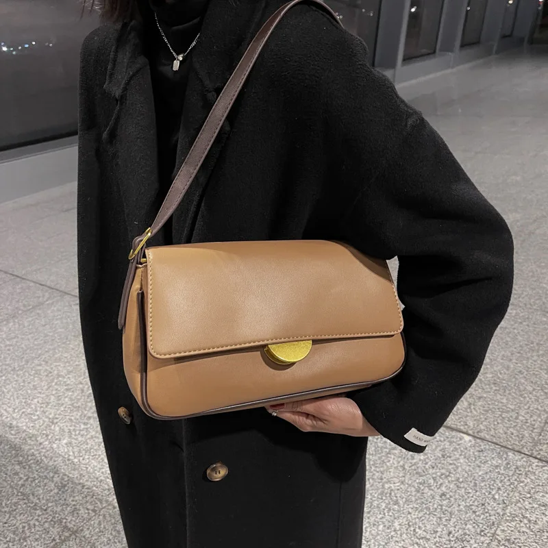 2022 Factory Direct Selling Simple Retro Bags Versatile Messenger Underarm Bags fashion shoulder handbag for woman girl