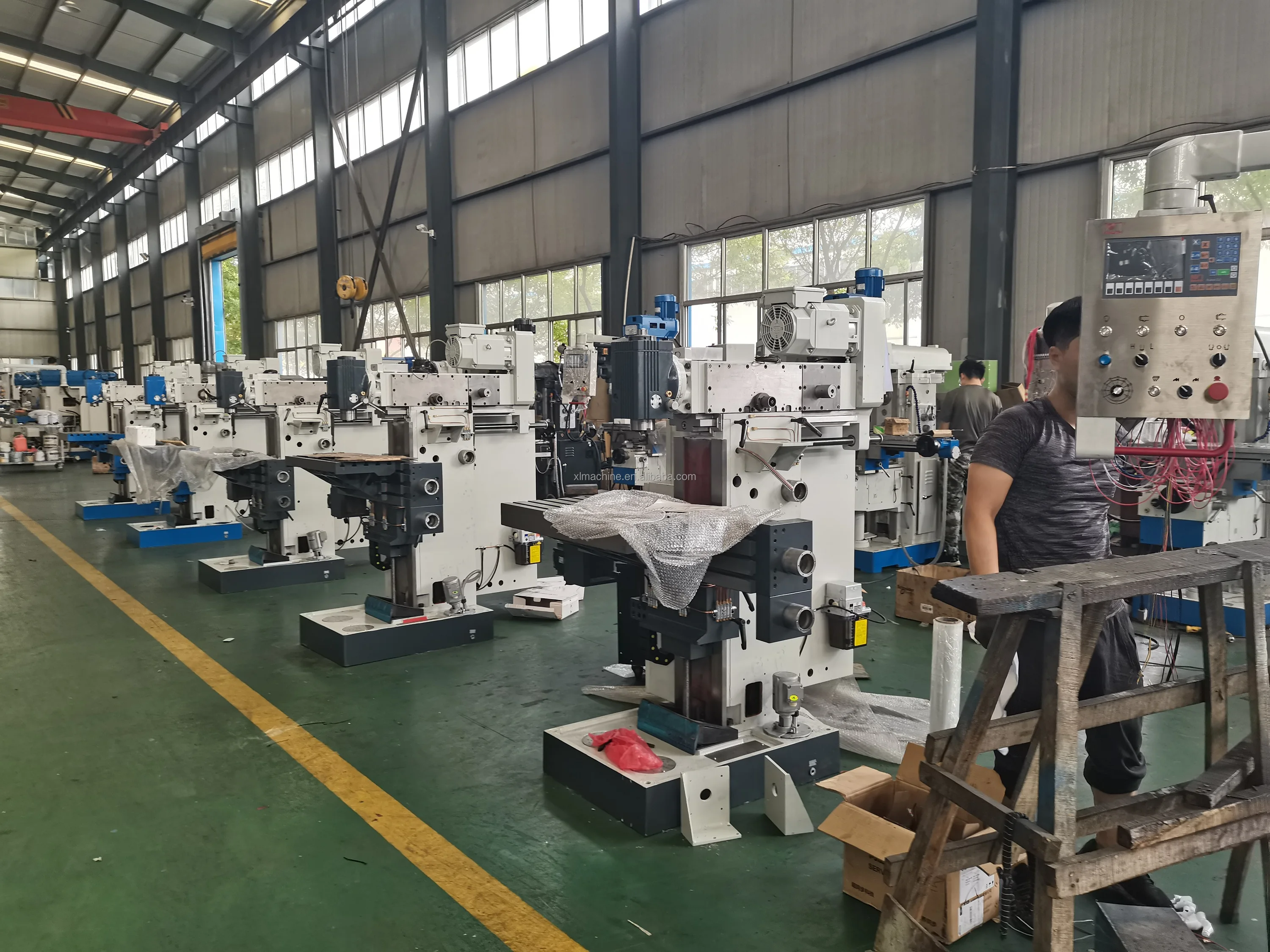 X8132 X8140 Universal tool milling machine