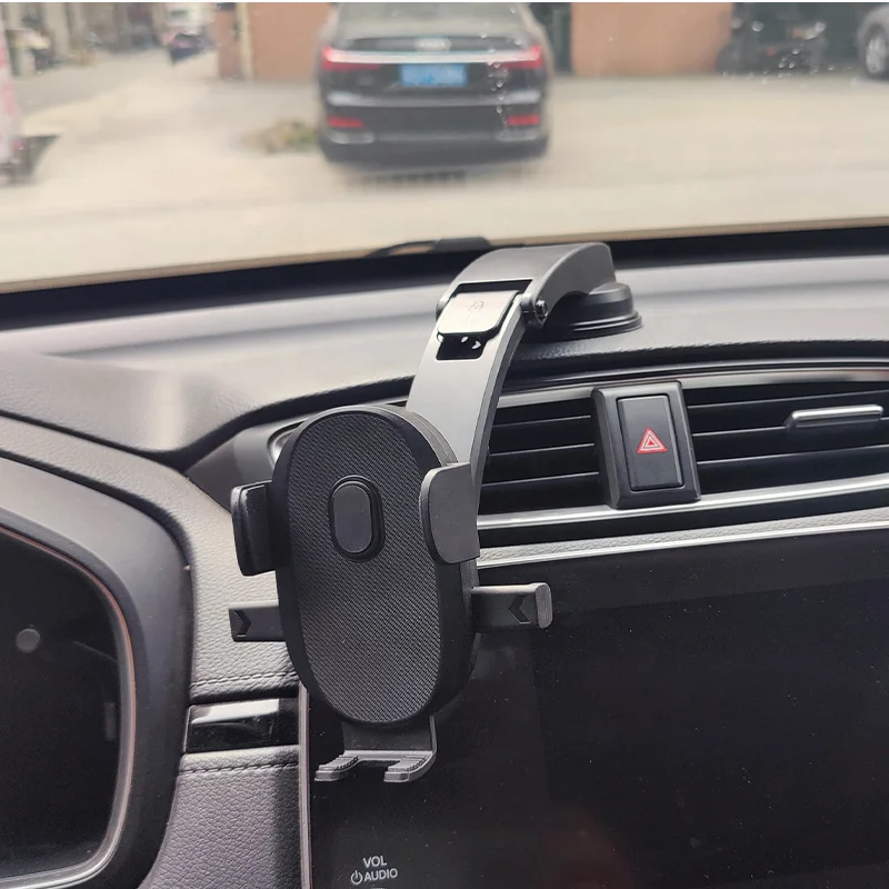 ChengBang Cute new arrivals Phone accessories Gravity clip bracket Dashboard car mobile phone holders for 5G smartphone