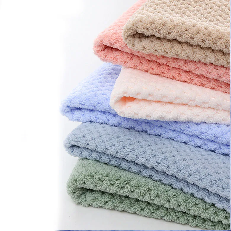 Support Custom Polyester Nylon Absorbent Double-sided Pineapple Gingham Bathrobe Towel Coral Fleece Flannel Fabric