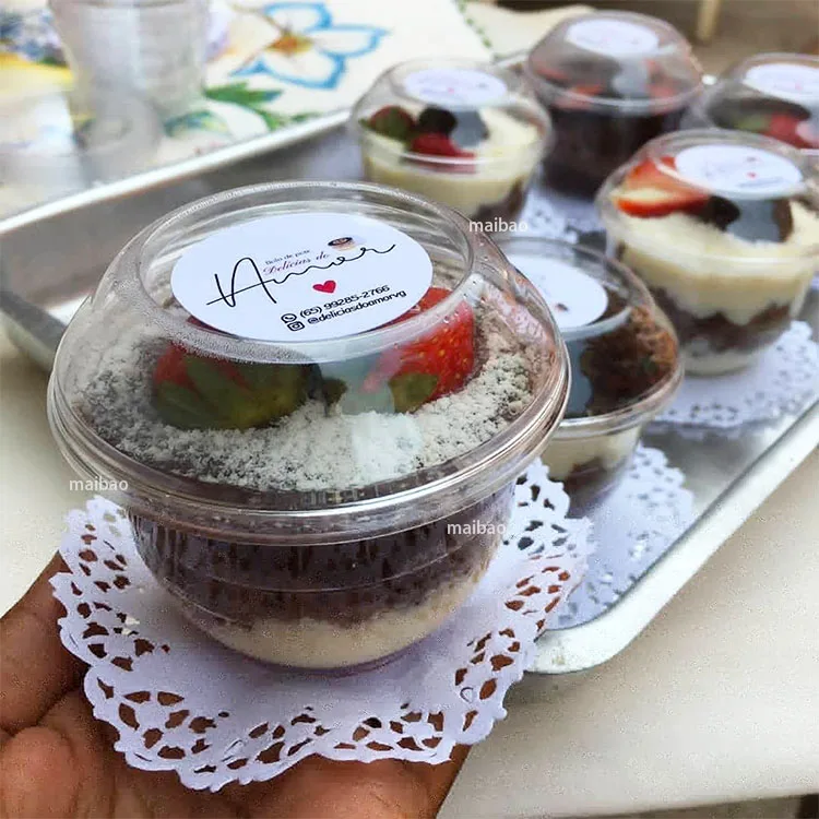 Small Clear 250ml 360 500ml Dessert Plastic Containers With Lids Custom PET Parfait Plastic Cups Ice Cream Containers For Sweets