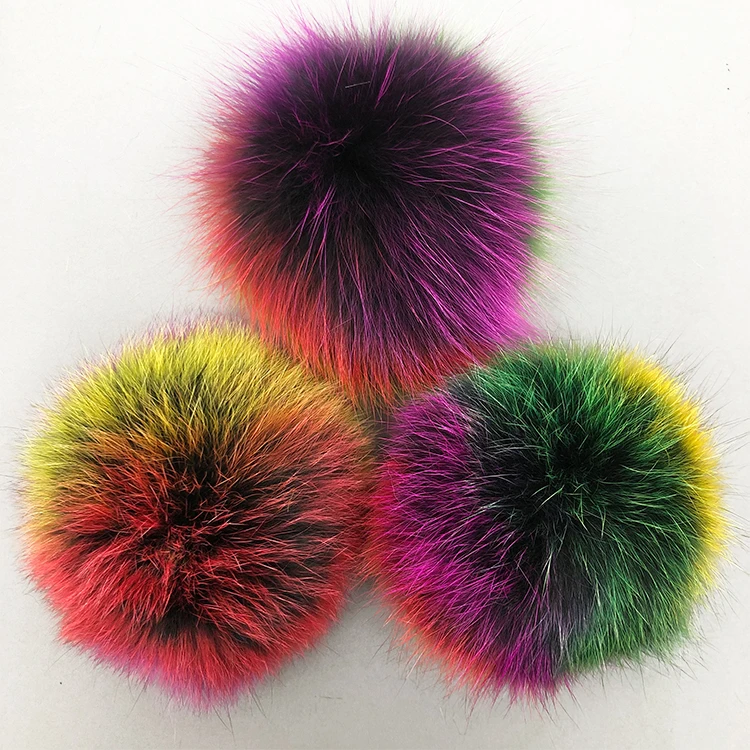 Оптовая продажа, индивидуальные красочные пушистые Помпоны из меха енота/лисы, помпоны из натурального меха для облегающих шапок и тапочек