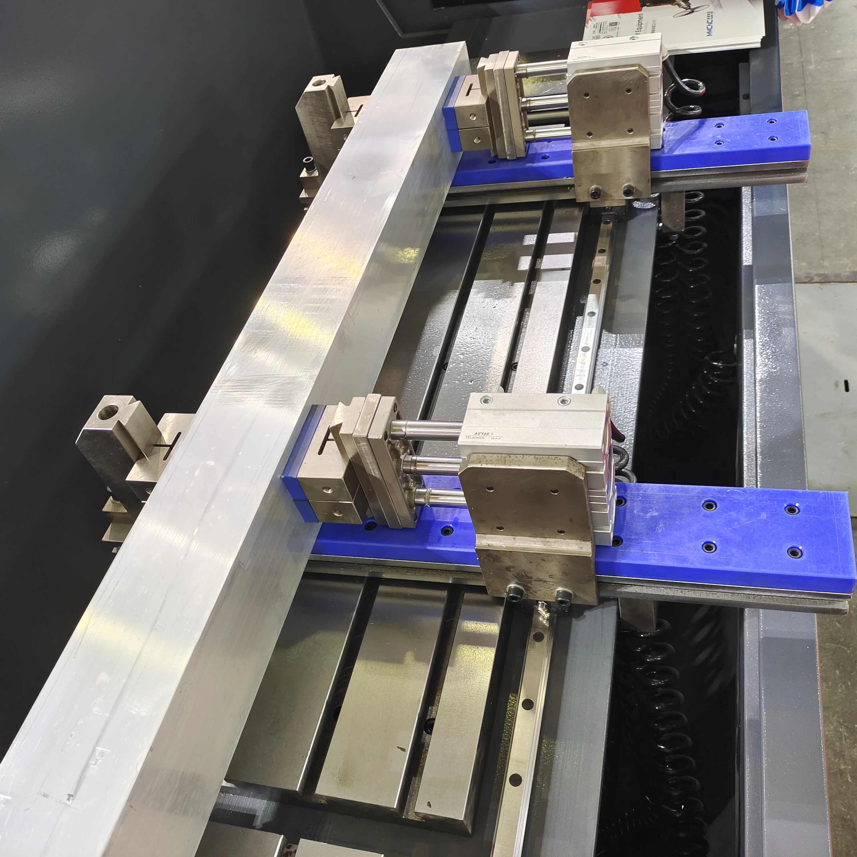 3000mm stroke CNC Dual axis aluminum profile drilling machine lock hole Milling Machine door and window making machine